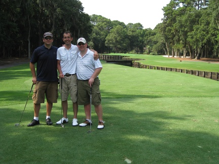 6 Three Golfers